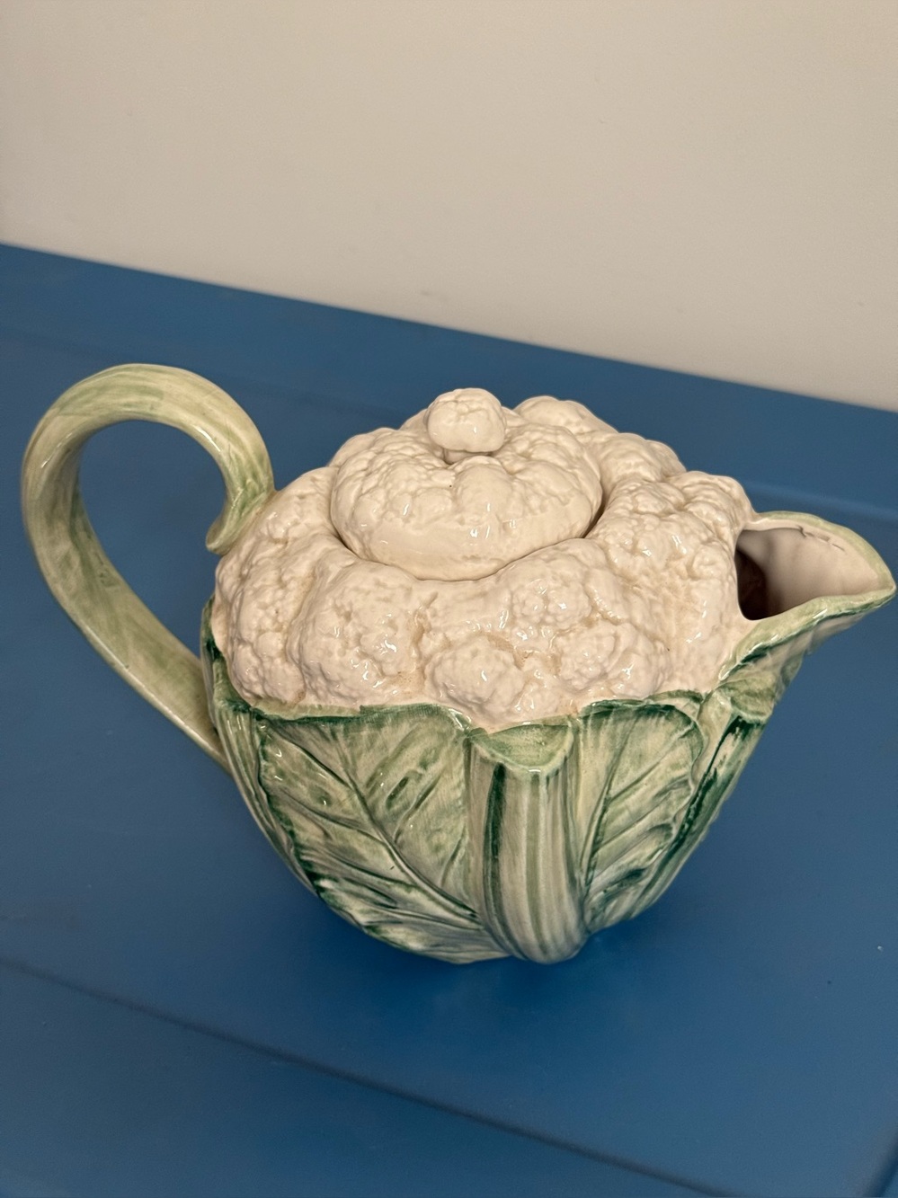 Vintage 1989 Fitz and Floyd Majolica Cauliflower Lidded Teapot.